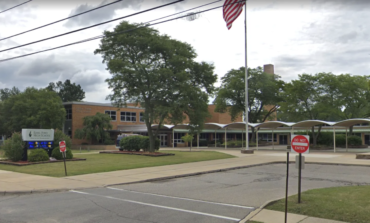Dearborn Public Schools District identifies 13 students for making threats, Police to visit schools on winter break