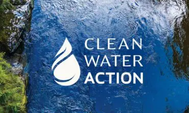 Clean Water Action canvassers to go door-to-door