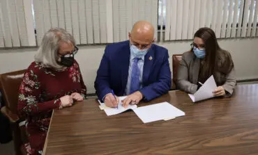 Dearborn Heights officials negotiate new street lighting arrangement with DTE