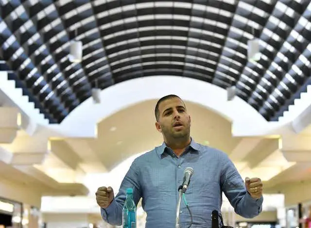 Local developer buys Oakland Mall, plans to start changes right away