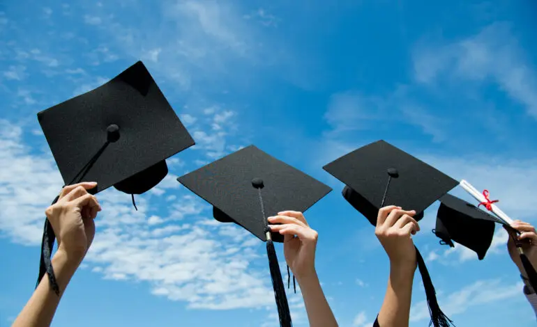 Huntington Bank partners with The Arab American News to give $75,000 in scholarships to Dearborn, DBH students