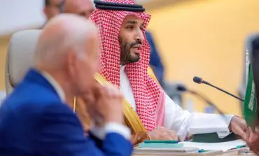 How much extra oil can Saudi Arabia pump?