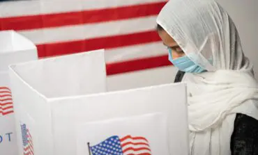 Survey: Almost half of Muslim Americans disapprove of Biden; majority to stick with Democrats in midterms
