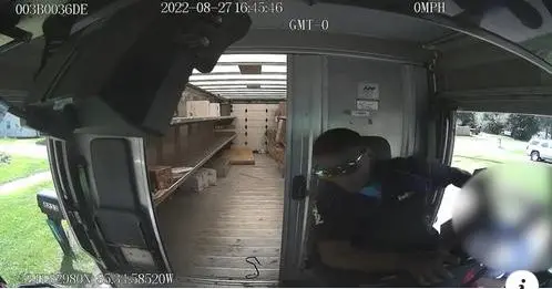 Muslim group demands charges in ethnic intimidation against Black FedEx driver