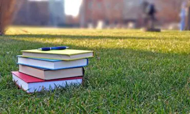 $10,000 fellowships available for future teachers through state; applications start Oct. 31