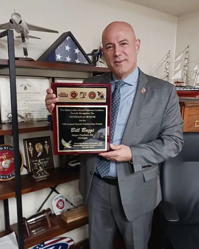 Dearborn Heights Mayor Bill Bazzi with his Veteran of Honor award from The Metropolitan Metropolitan Detroit Veterans Coalition.
