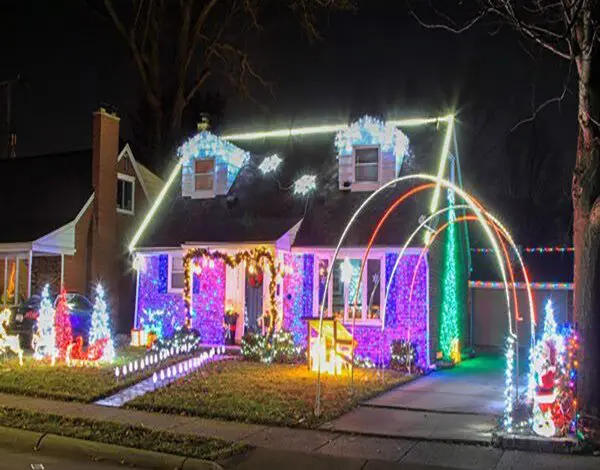 Nominations open until Dec. 7 for 2022 Dearborn Aglow awards