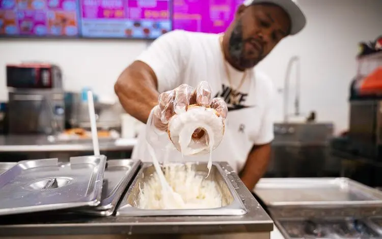 Resilient Neighborhoods: East Side nonprofit seeks to highlight businesses hurt by streetscaping