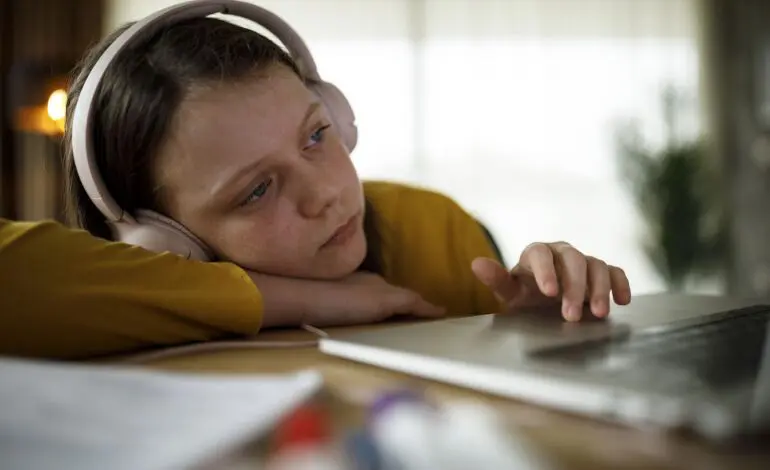 More school counselors could turn the tide on the youth mental health crisis