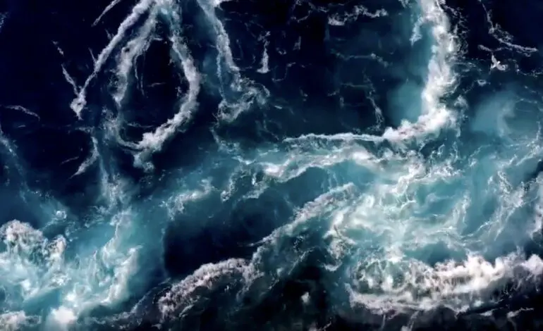 Scientists find "missing link" in search for where our water came from