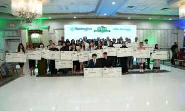 F.L.I.P. holds second annual scholarship dinner, distributes $102,000 to 27 seniors