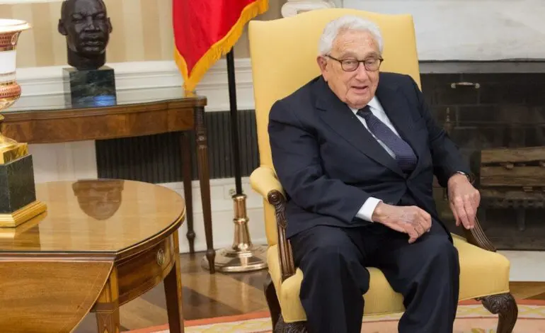 Prophets of doom: Kissinger and the "intellectual" decline of the West