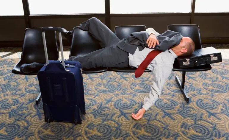 Biden administration wants Congress to mandate flight delay compensation