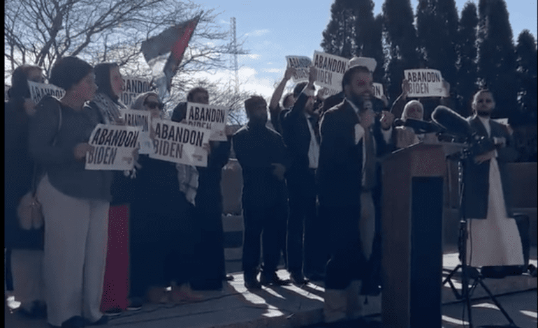 Local Muslims and Arabs pledge to drive Biden out of office in 2024
