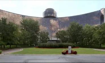 Dearborn approves plan to convert former Hyatt Regency hotel into residential complex and smaller hotel