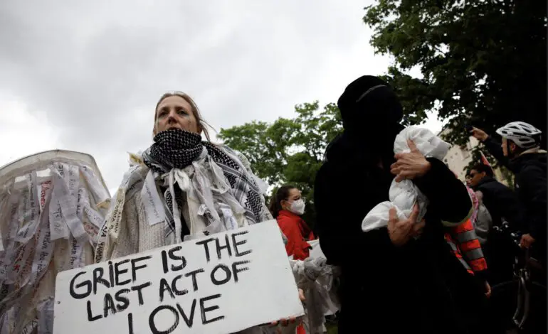 Palestinians mark Nakba day as fears of displacement grow