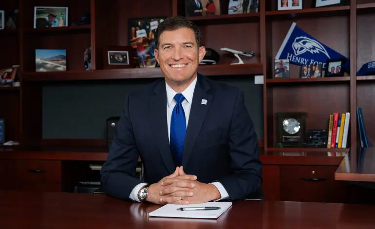 Russell Kavalhuna named president of Western Michigan University, leaving Henry Ford College and returning to Kalamazoo