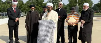 Imam Mohammad Ali Elahi speaking at the press conference.