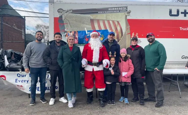 Resilient Neighborhoods: Interfaith partners come together to support Detroit families during the holidays