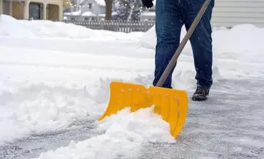 Michigan officials issue safety and environmental guidelines for snow and ice removal