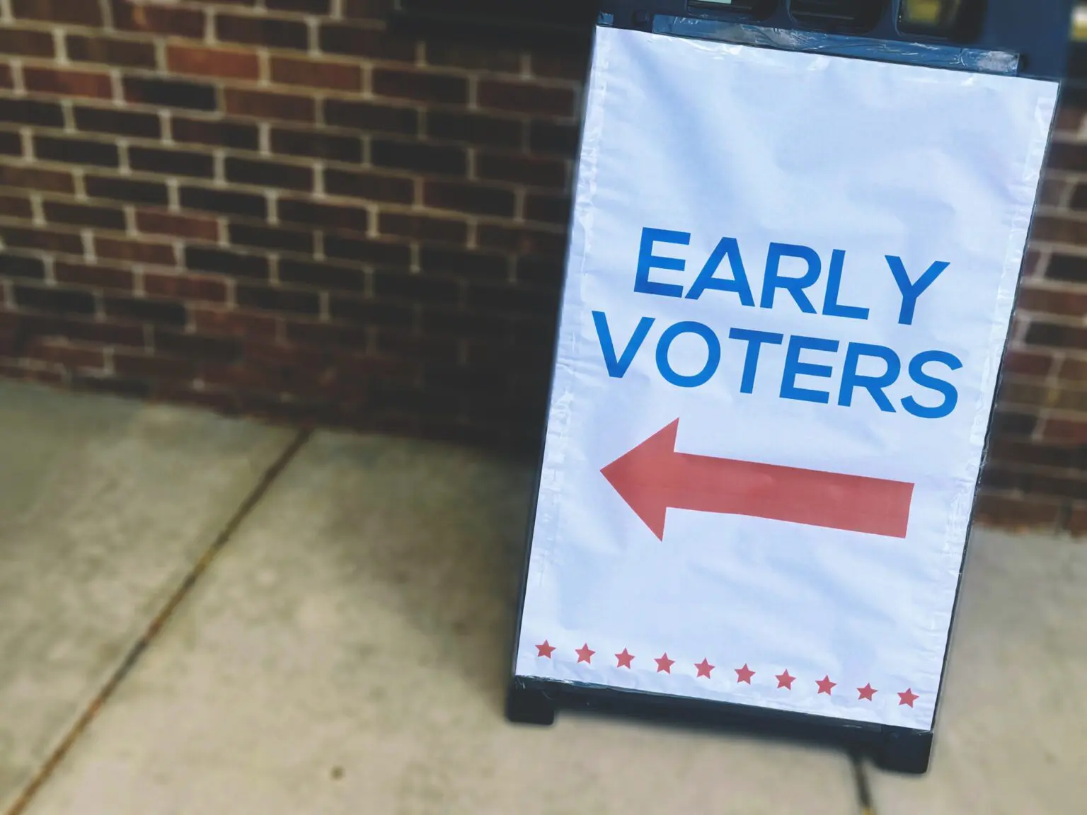 Michigan Voters Can Now Cast Ballots at Early Voting Centers