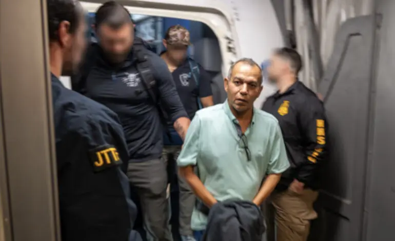 FBI captures fugitive accused in $547 million Medicare fraud scheme after years on the run