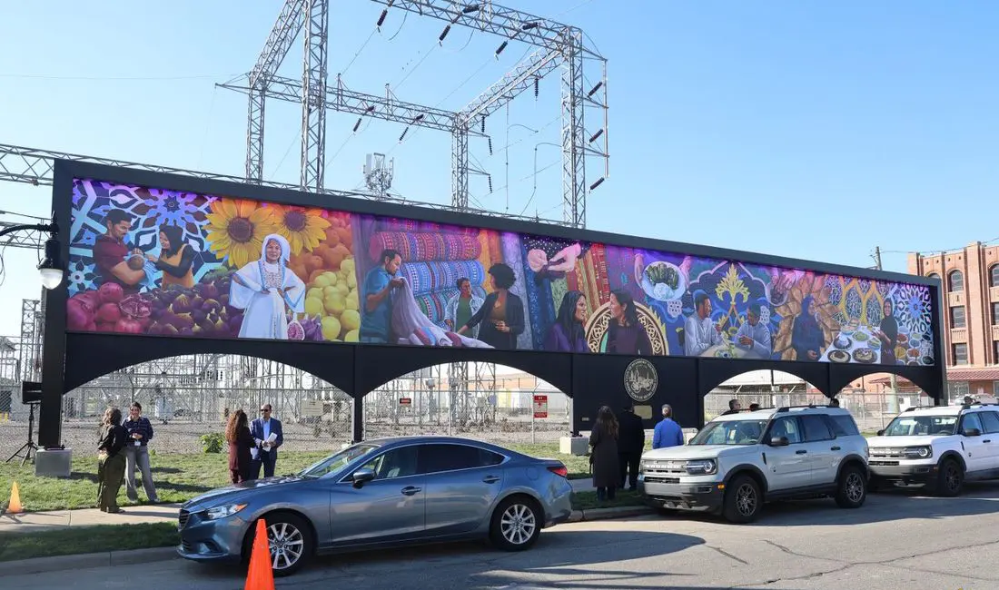 New Warren Avenue mural celebrates Dearborn’s Arab American heritage