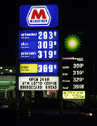 Fight over gas prices ends in death