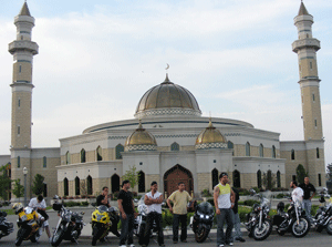 Muslim bikers take to the streets