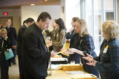 50 companies to fill hundreds of positions  at Oakland County job fair