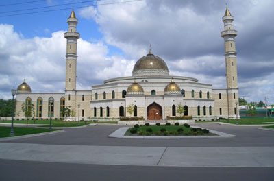 Huffington Post names Dearborn mosque one of  Michigan’s most spiritual places
