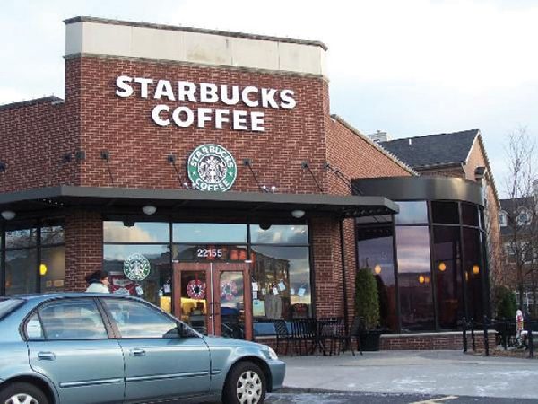 Starbucks publicly denies supporting Israel, but debate rages on