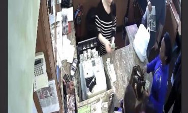 Suspect caught on camera stealing waitress’ cell phone at Dearborn restaurant