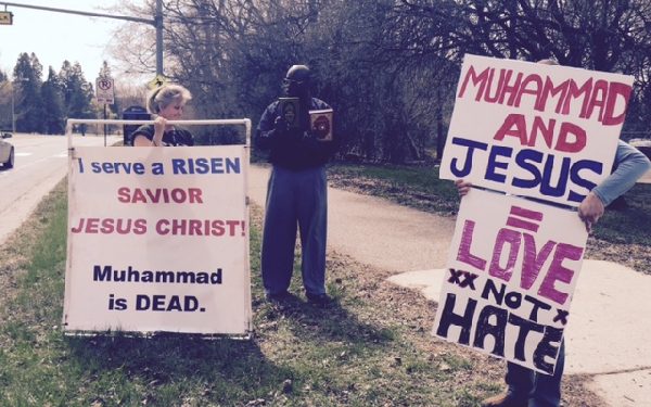 Muslim father confronts hate protester with message of love