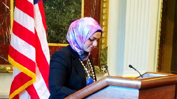 United apologizes to Muslim passenger who alleged discrimination  