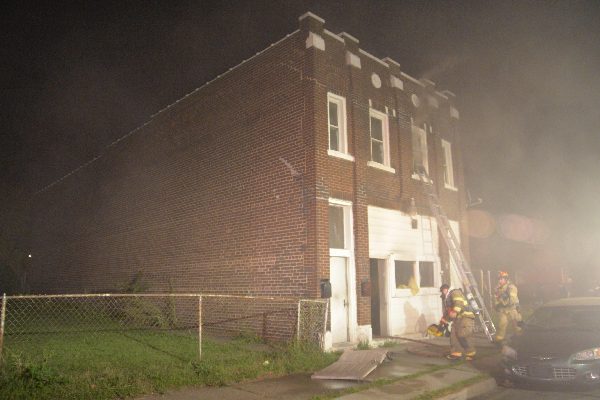 Dearborn apartment fire leaves 1 dead, 12 homeless