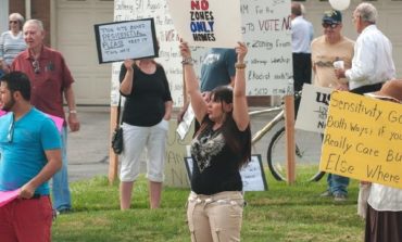 Hundreds of Sterling Heights residents turn out to protest Mosque