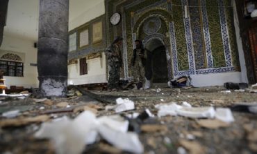 ISIS suicide bomber kills 25 at Eid prayer in Sanaa