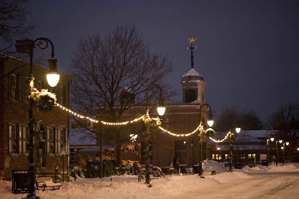 Where is Sharia Law? Dearborn ranked No.1 Christmas Town in the state