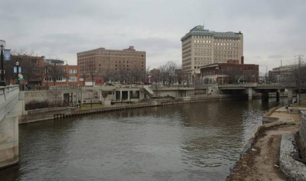 Michigan Senate approves $30 million to help pay Flint water bills