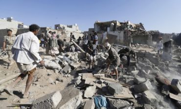 Saudi-led air strike kills 10 Yemeni civilians