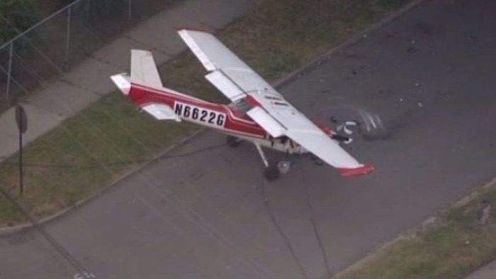 detroit city airport plane crash