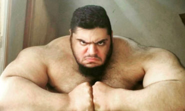 “Iranian Hulk” promises to fight ISIS