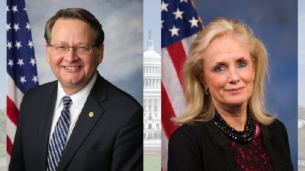 Peters, Dingell stand with Michigan Muslims as Trump clinches GOP nomination