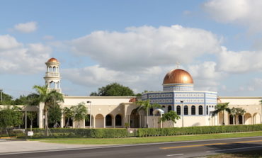 Florida mosque removed as polling locations after flood of complaints