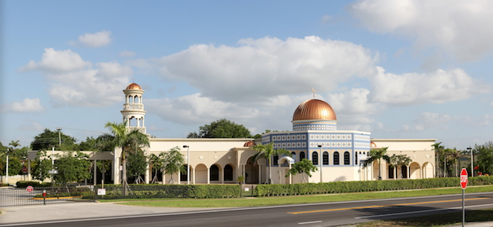 Florida mosque removed as polling locations after flood of complaints