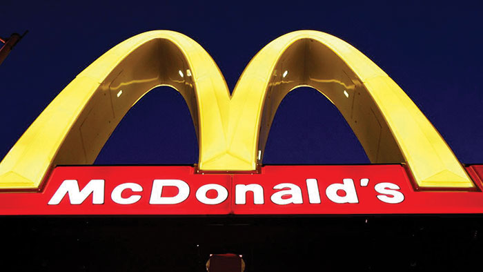 McDonald’s to remove corn syrup from buns