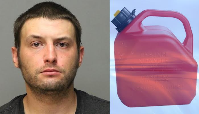 Romulus man attempts to set girlfriend on fire