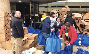 Arab American organizations help others enjoy Thanksgiving