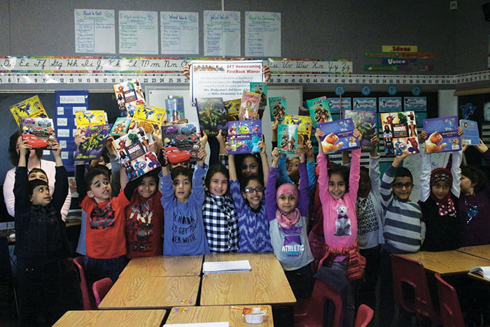 Dearborn Federation of Teachers donate books to DPS students